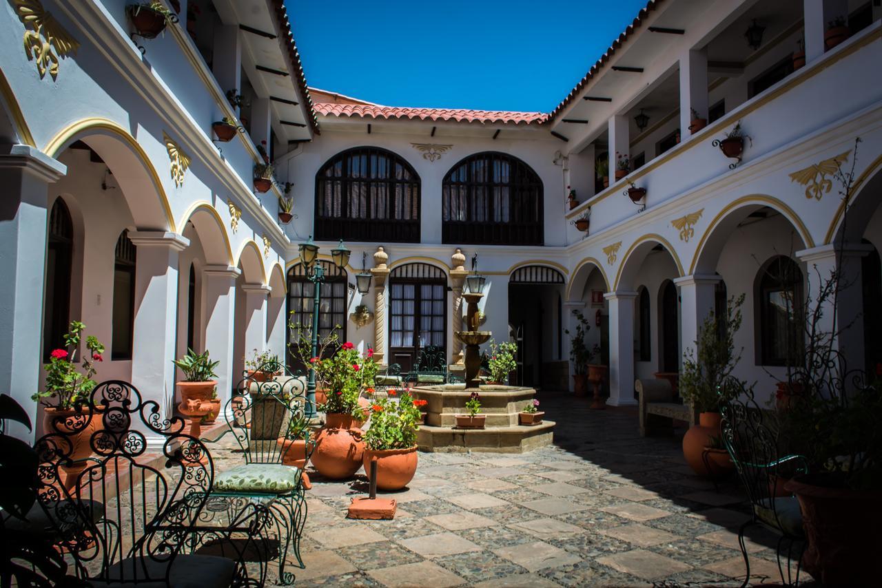 Hostal Sucre Exterior photo